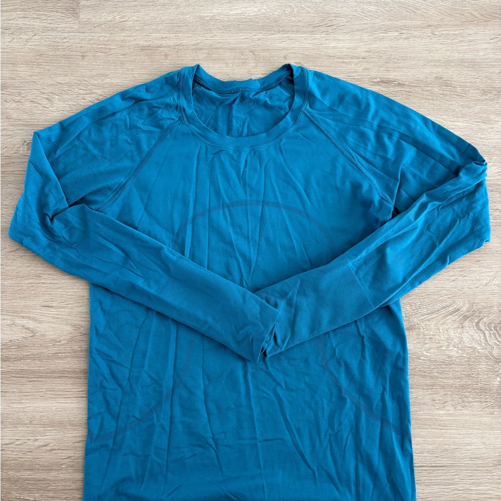 lululemon athletica Long Sleeve Tee in Teal and Rust